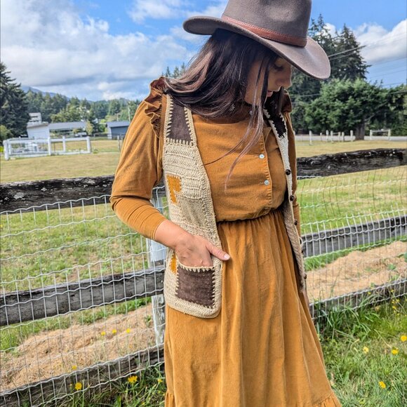 Vintage Grandmacore Crochet and Suede Patchwork Vest - Picture 3 of 8
